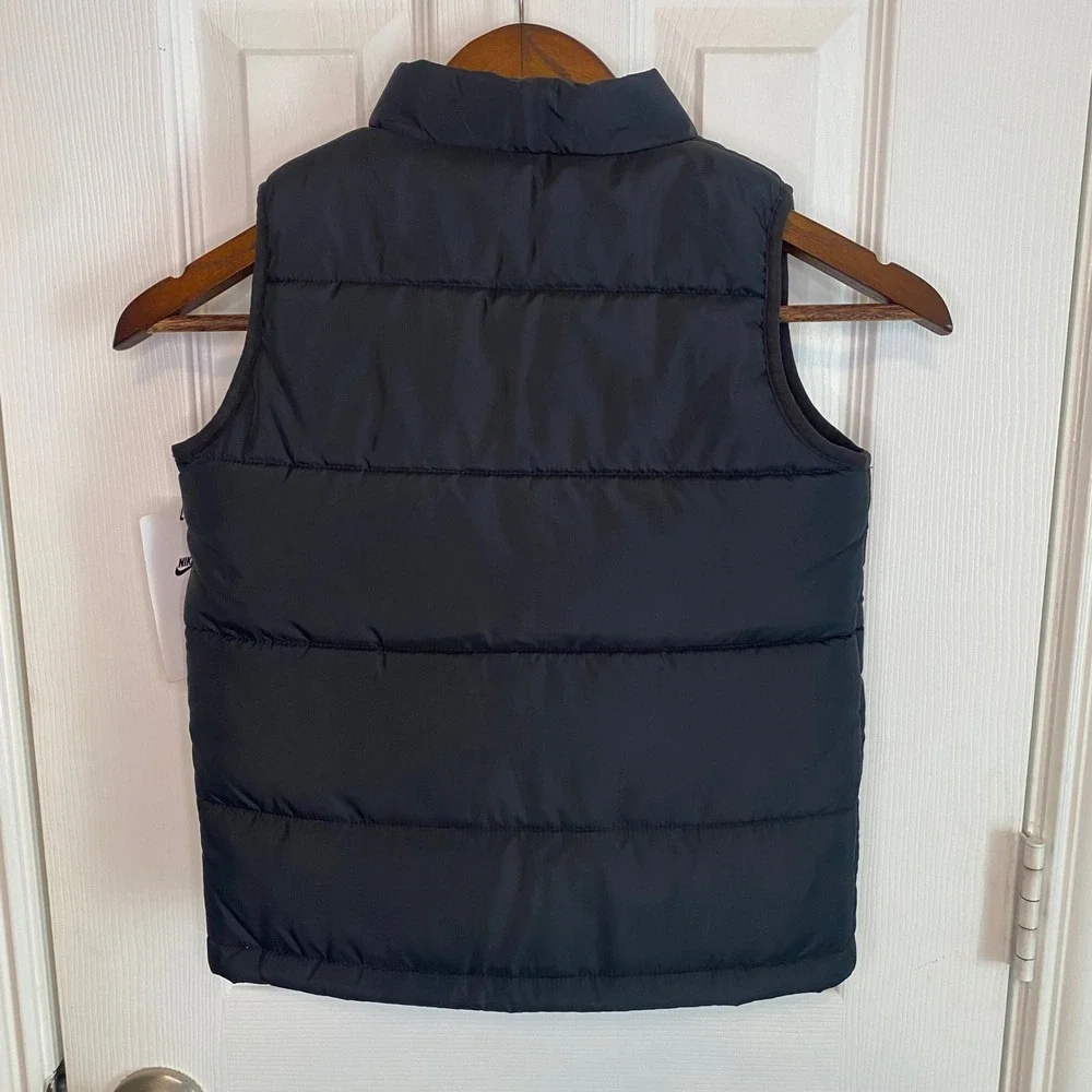 Nike Puffer Vest NWT Boys Size 6 Black Quilted Full Zip Sleeveless‎ Jacket